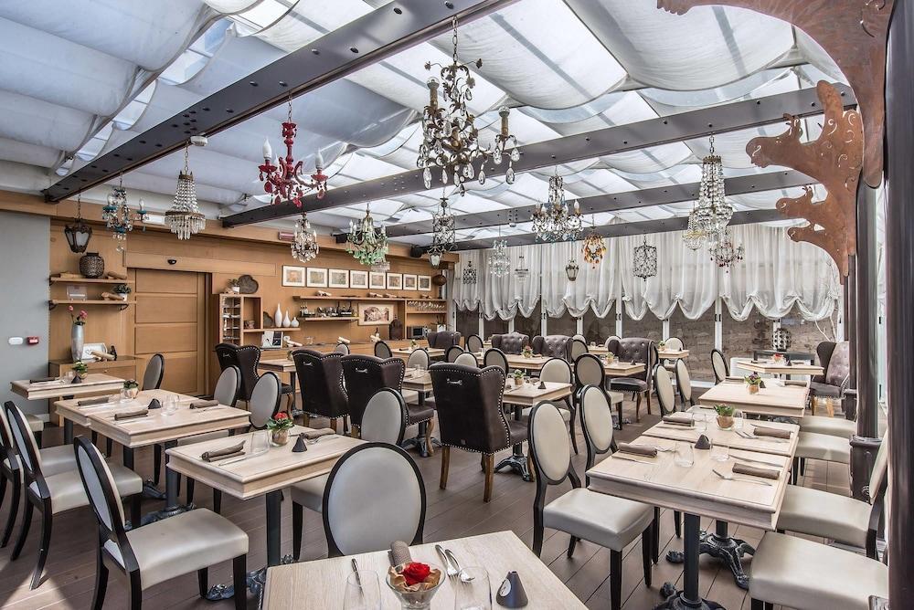 Caravel Hotel Roma